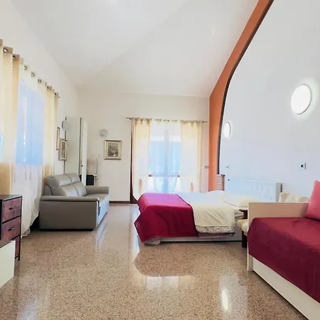 La Pitagora Bed & Breakfast 3*