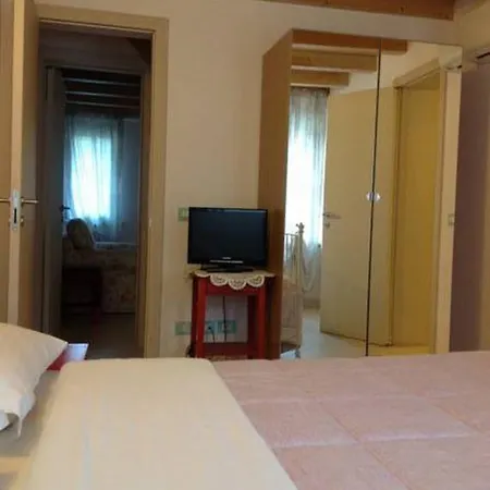 Bed & Breakfast La Pitagora 3*